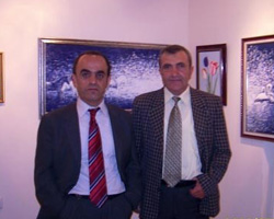 Ressam, dostu Yüksel Akdaş ile...