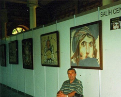 Feshane'de gerçekleştirilen Fesorient Moda ve Tasarım etkinlikleri kapsamındaki sergiden bir kare.